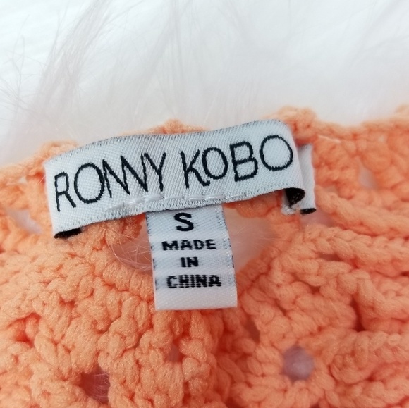 Ronny Kobo Catya Crochet Crop Top NWT - Picture 5 of 7